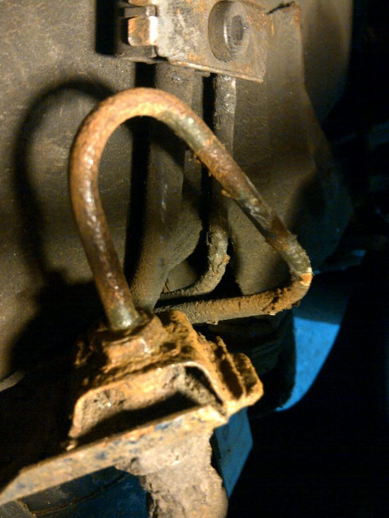 Bmw corroded brake pipes